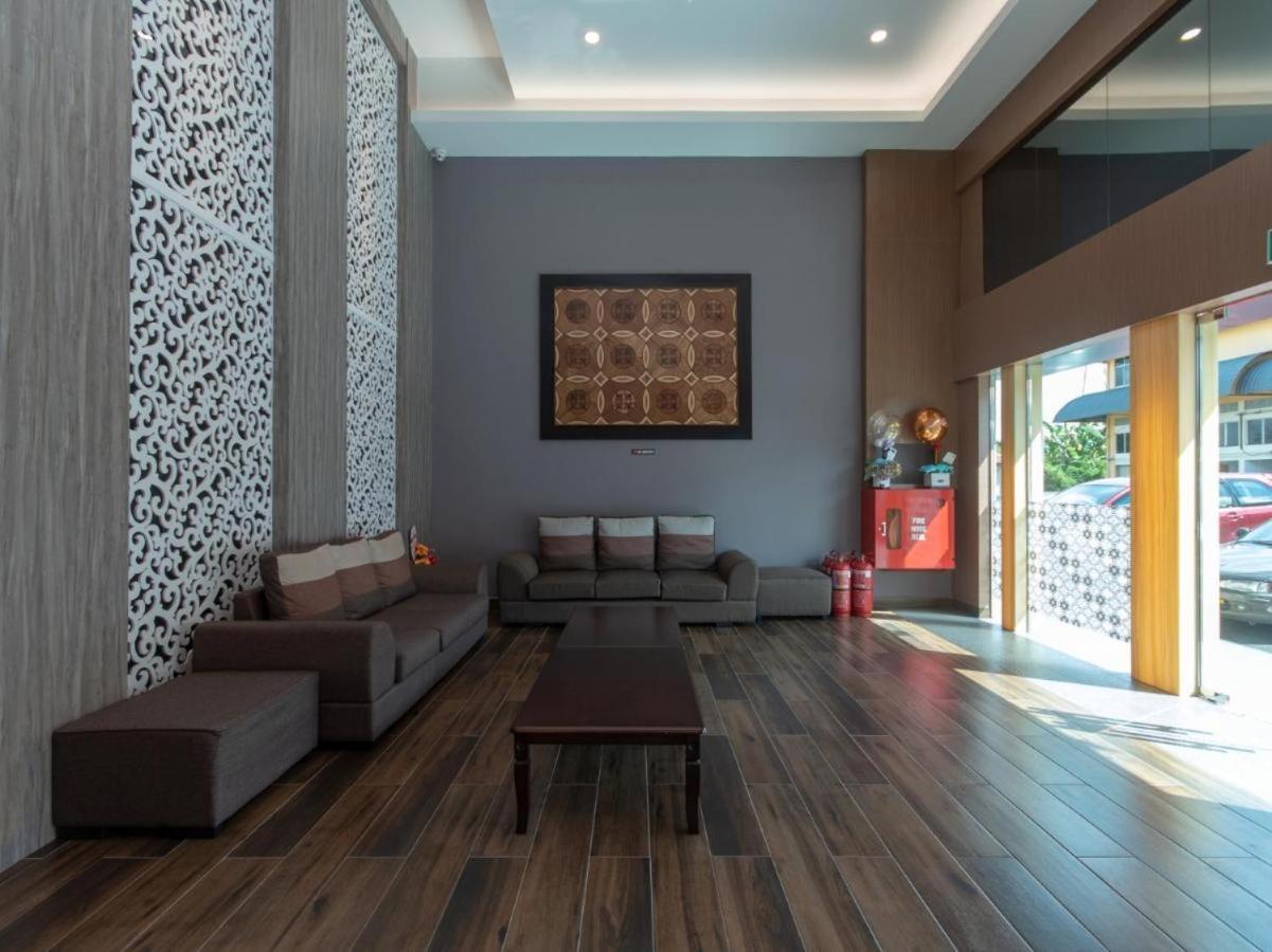 Regent Hotel Keningau Buitenkant foto
