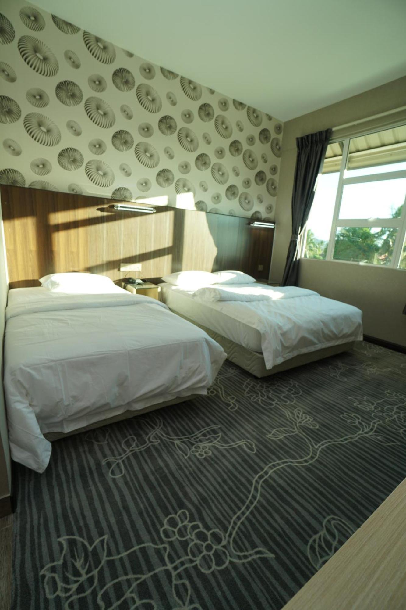 Regent Hotel Keningau Buitenkant foto